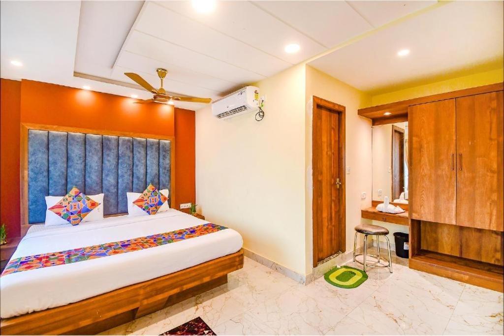 Hotel Aqua Tulip 콜카타 외부 사진